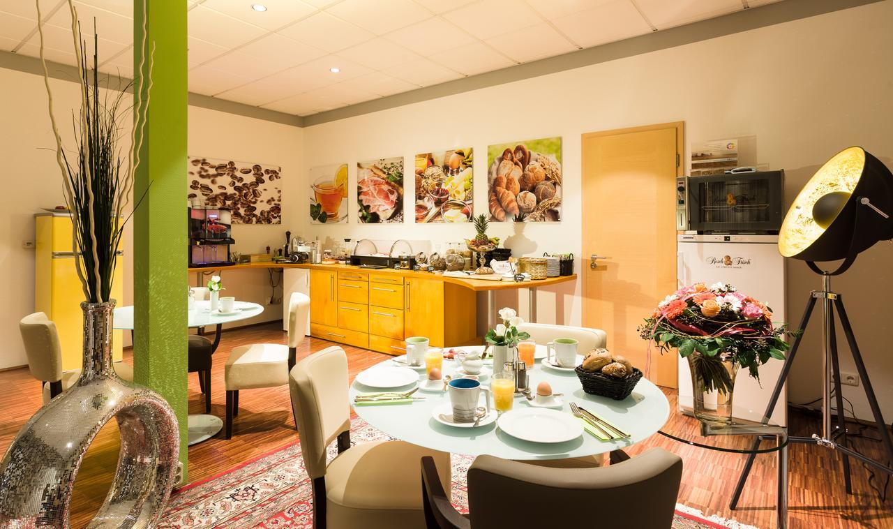 Wuschl Lounge Otel Kuhbach  Dış mekan fotoğraf
