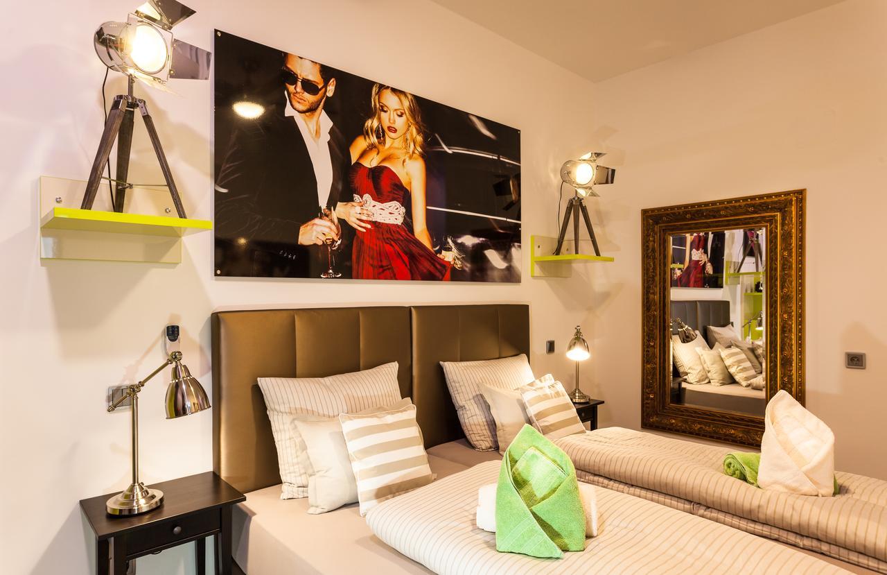 Wuschl Lounge Otel Kuhbach  Dış mekan fotoğraf