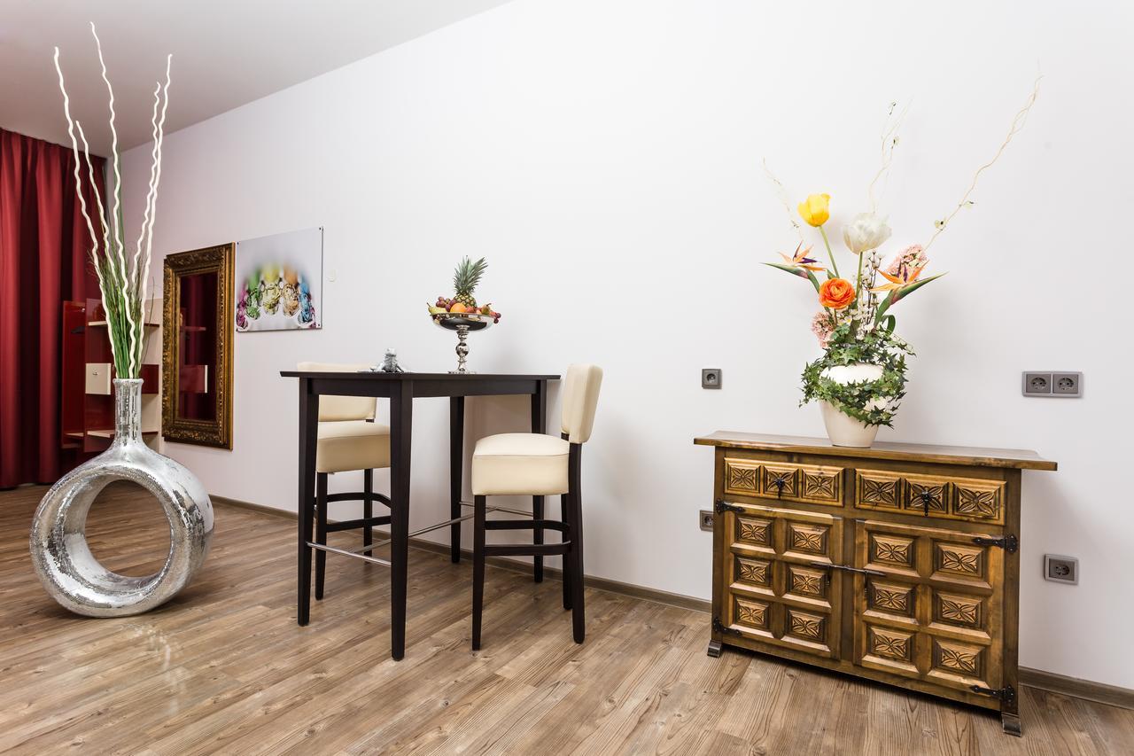 Wuschl Lounge Otel Kuhbach  Dış mekan fotoğraf